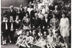 Antônio Dino da Costa Bueno e família