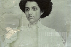 Mulher posando para retrato