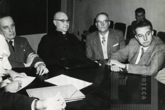 Cesar Salgado com homens