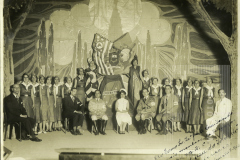 Ao Exmo Fm. Dr. José A. Cesar Salgadfo e mais membros da delegação do M.M.A.C. a "Casa do Soldado" offerece Bebedouro 11-8-1932