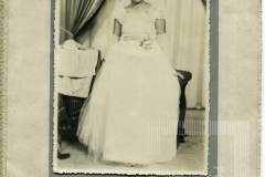 Moça com vestido de formatura