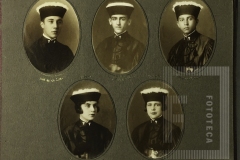 Álbum de Formatura-Escola de Fármácia e Odontologia de Pindamonhangaba Farmacolandos de 1927