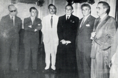 Cesar Salgado e cinco homens