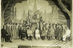 Ao Exmo Fm. Dr. José A. Cesar Salgadfo e mais membros da delegação do M.M.A.C. a "Casa do Soldado" offerece Bebedouro 11-8-1932