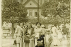 Dona Eva e suas filhas