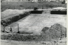 Construção da piscina no João do Pulo