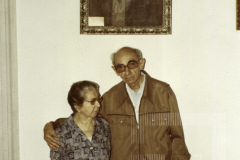 Casal de idosos visita o Museu de Pindamonhangaba