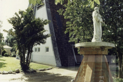 Vista externa da Igreja Sagrados Corações