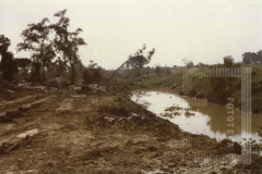 Desassoreamento no Rio Tapanhon