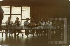 Homens no almoço com José Serra