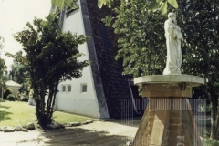 Vista externa da Igreja Sagrados Corações
