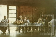 Homens no almoço com José Serra