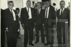 Homens Posando para Foto