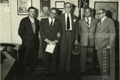 Grupo na redação de 'A Gazeta', avenida Casper Líbero com Ibraim Nobre, Geraldo Goulart, Gumercindo Fleury. 1968"