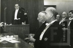 Cesar Salgado fazendo discurso