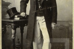 Dr. Lutz