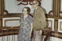 Casal de idosos visita o Museu de Pindamonhangaba