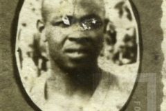 Retrato de homem com moldura de esporte