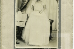 Moça com vestido de formatura