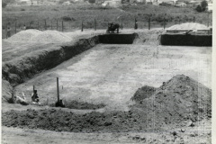 Construção da piscina no João do Pulo