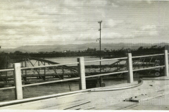 Construção de Ponte de Concreto sobre Rio Paraíba