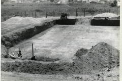 Construção da piscina no João do Pulo