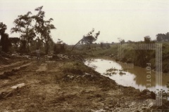 Desassoreamento no Rio Tapanhon